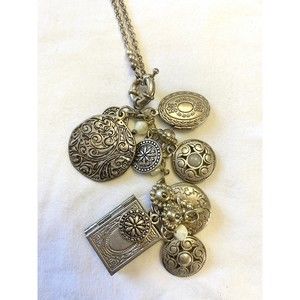 Vintage Premier Designs “Near and Dear” Lockets Necklace